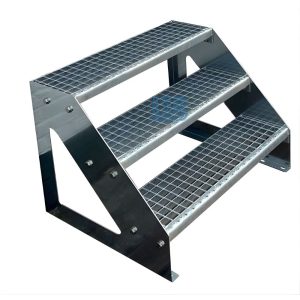 Bậc cầu thang grating an toàn, bền LSB