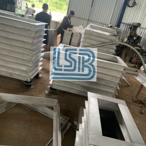 Nắp hố ga inox với giá thành hợp lý