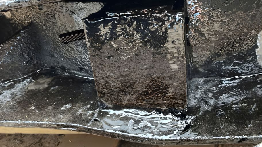 Sản phẩm đúc bị cong vênh