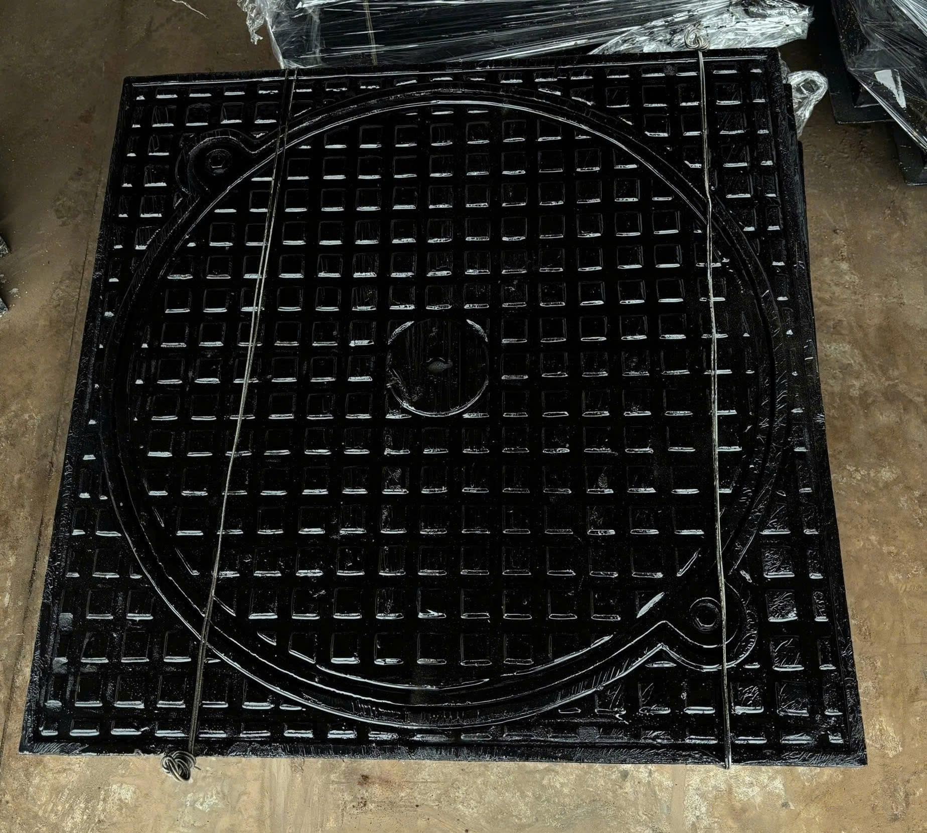 12. HA sp nap ho ga khung duong vuong nap tron gang cau 1