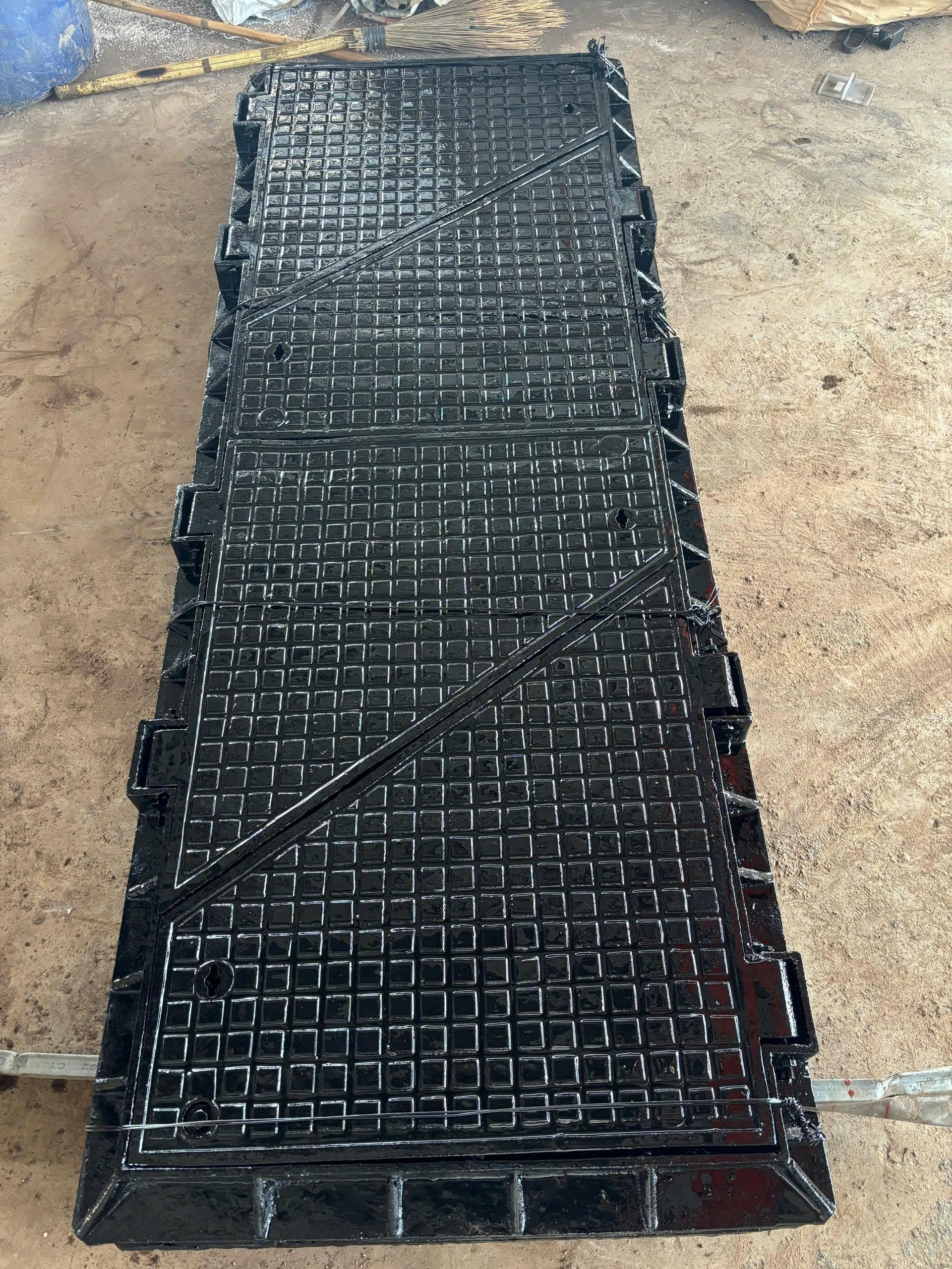 12. HA sp nap ho ga khung duong vuong nap tron gang cau