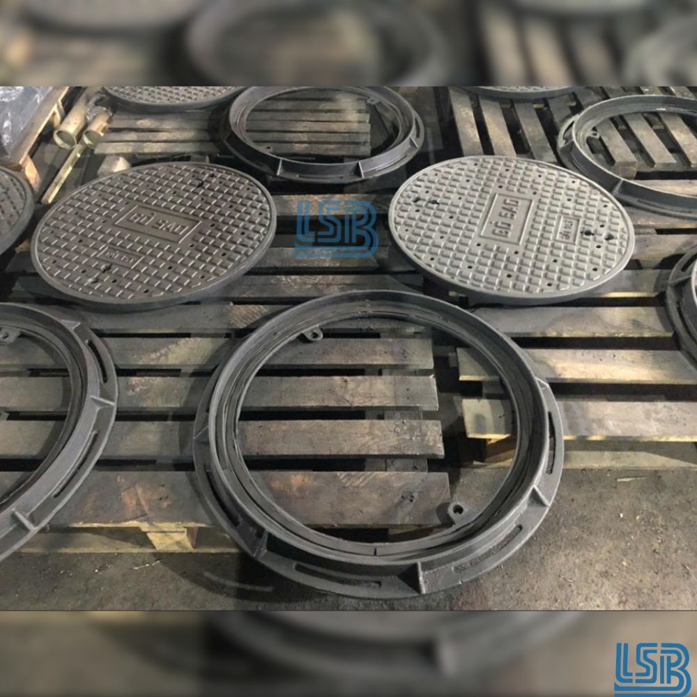TOP 5 TIÊU CHÍ CHỌN MUA NẮP HỐ GA CHẤT LƯỢNG CHO KHU ĐÔ THỊ Nắp hố ga Doublesil 2 roan cao su giúp ngăn mùi triệt để