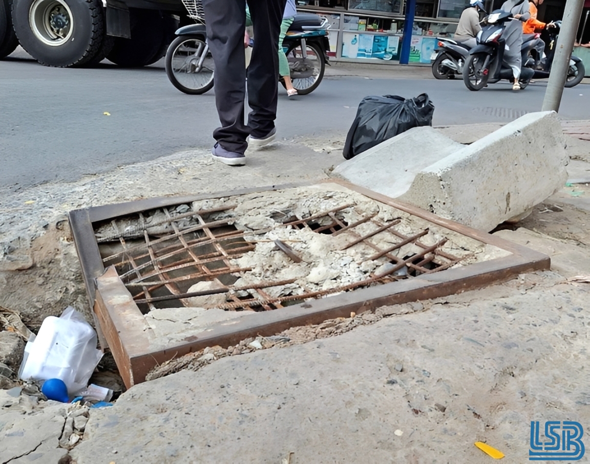Bê tông nứt vỡ, trơ thép gỉ sét làm nhà thầu đau đầu